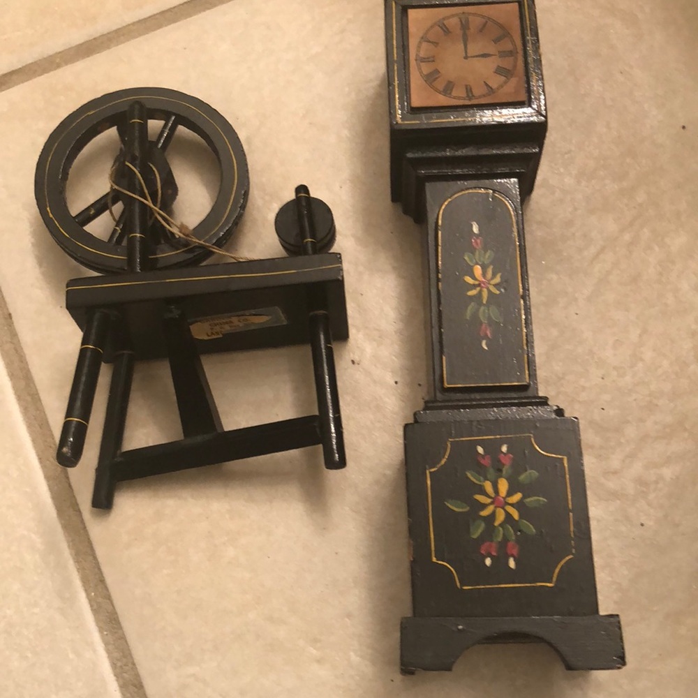 Antique doll house furniture and cast iron miniatures set.
